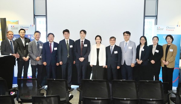 고령층 맞춤형 인플루엔자  국가접종 예방사업으로
