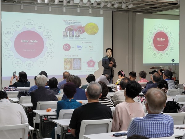 '기적의 분자' 산화질소 대사체, 대사성 질환부터 항노화까지
